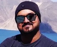 Deb Singhania